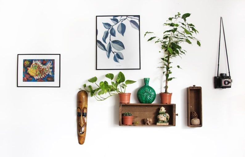 Home Decor - assorted wall decors