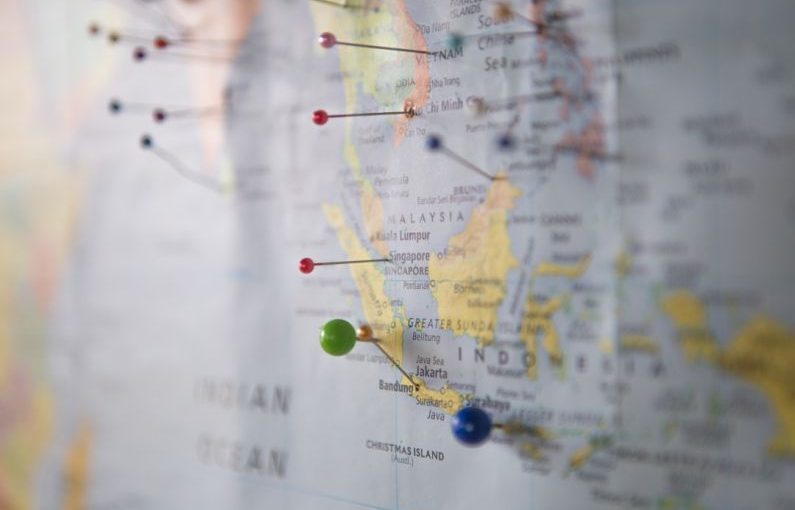 Location Pin - world map with pins